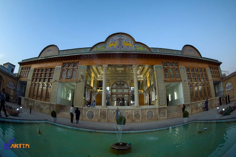 11Narenjestan Qavam garden- merchandise families of Shiraz