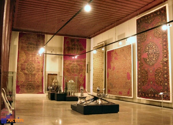 carpet museum -Tehran travel guide