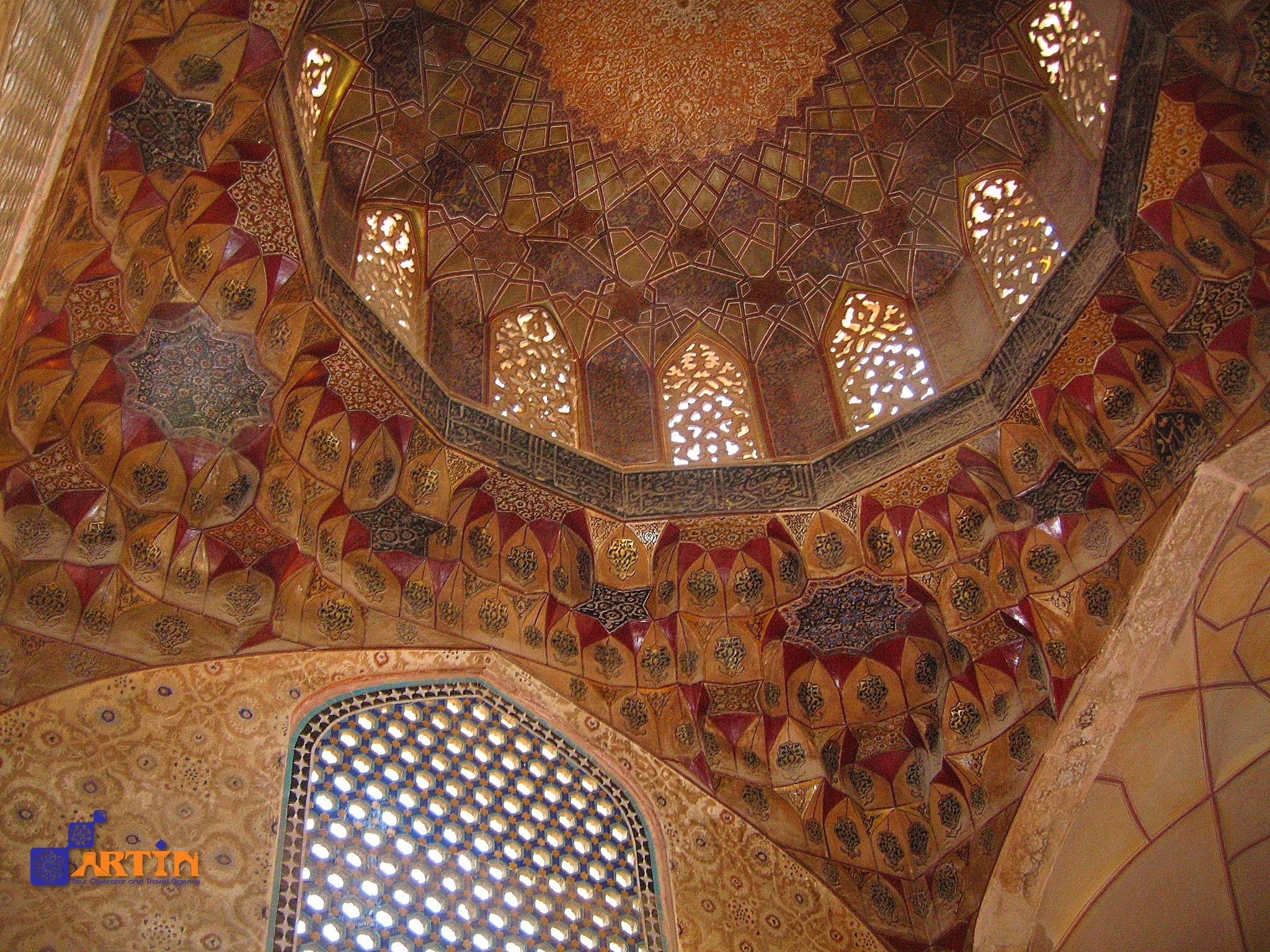 inside ganjali khan mosque Kerman travel guide